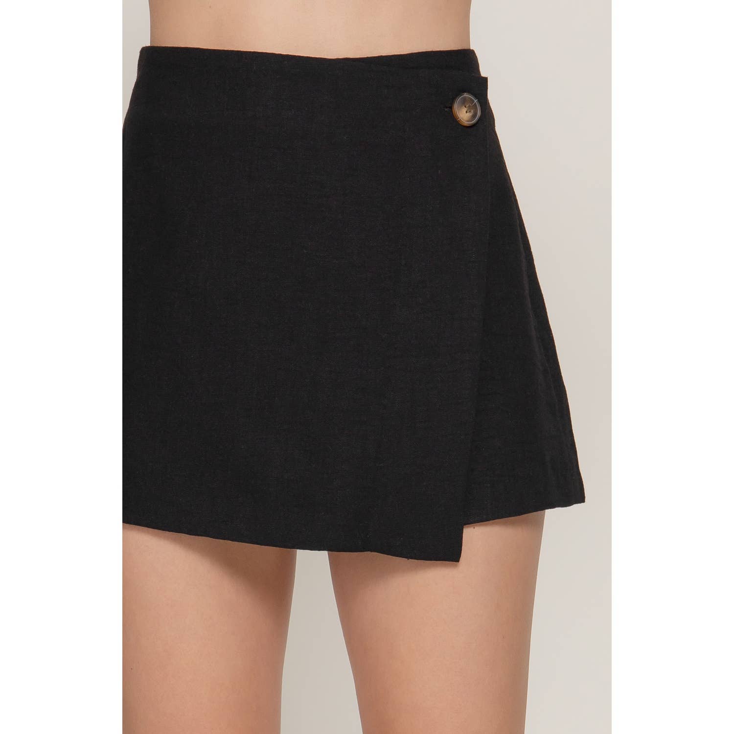 FRONT BUTTON LINEN EFFECT SKORT