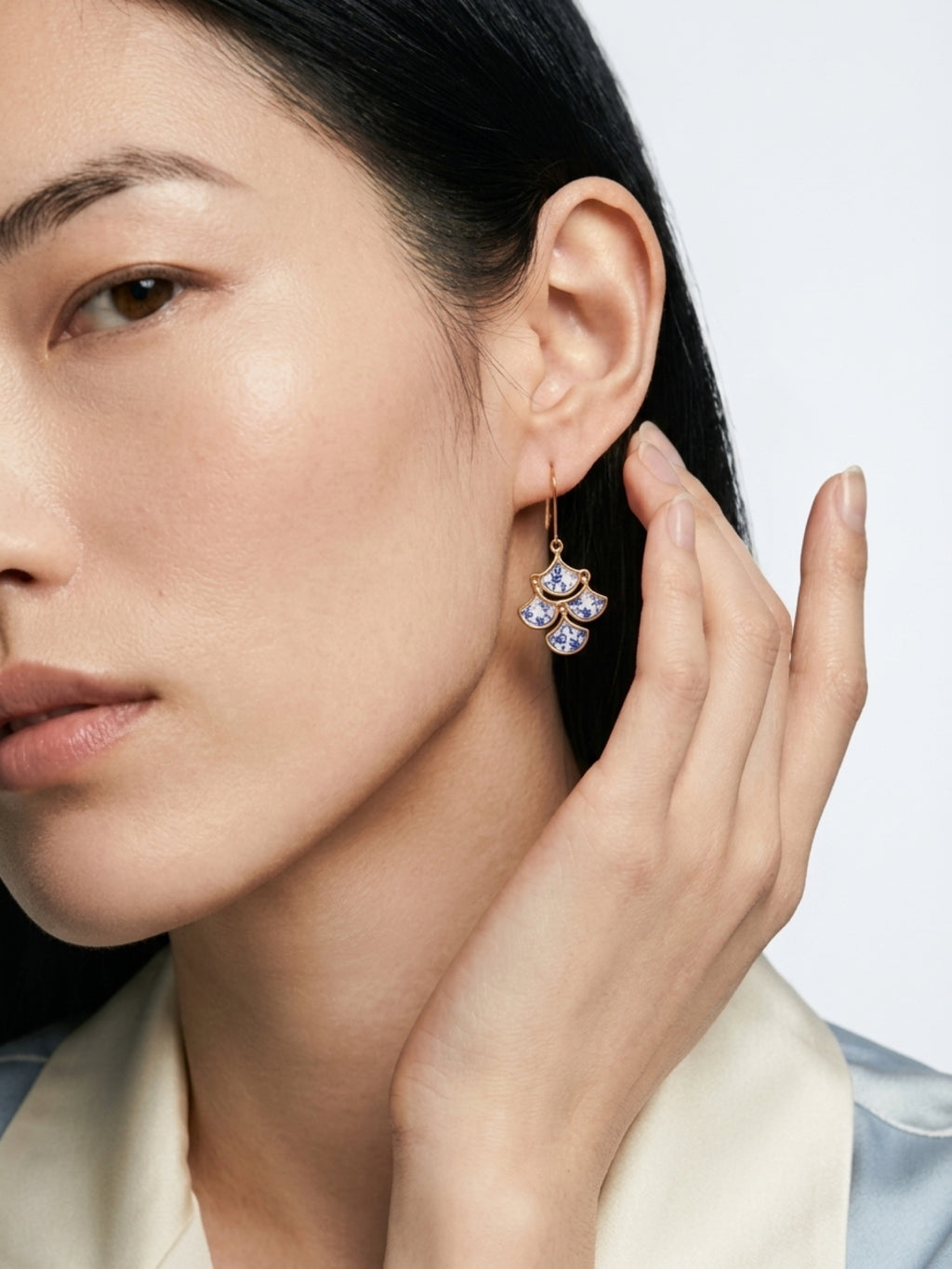 Boho-Chic Gold and Blue Mother of Pearl Floral Earrings