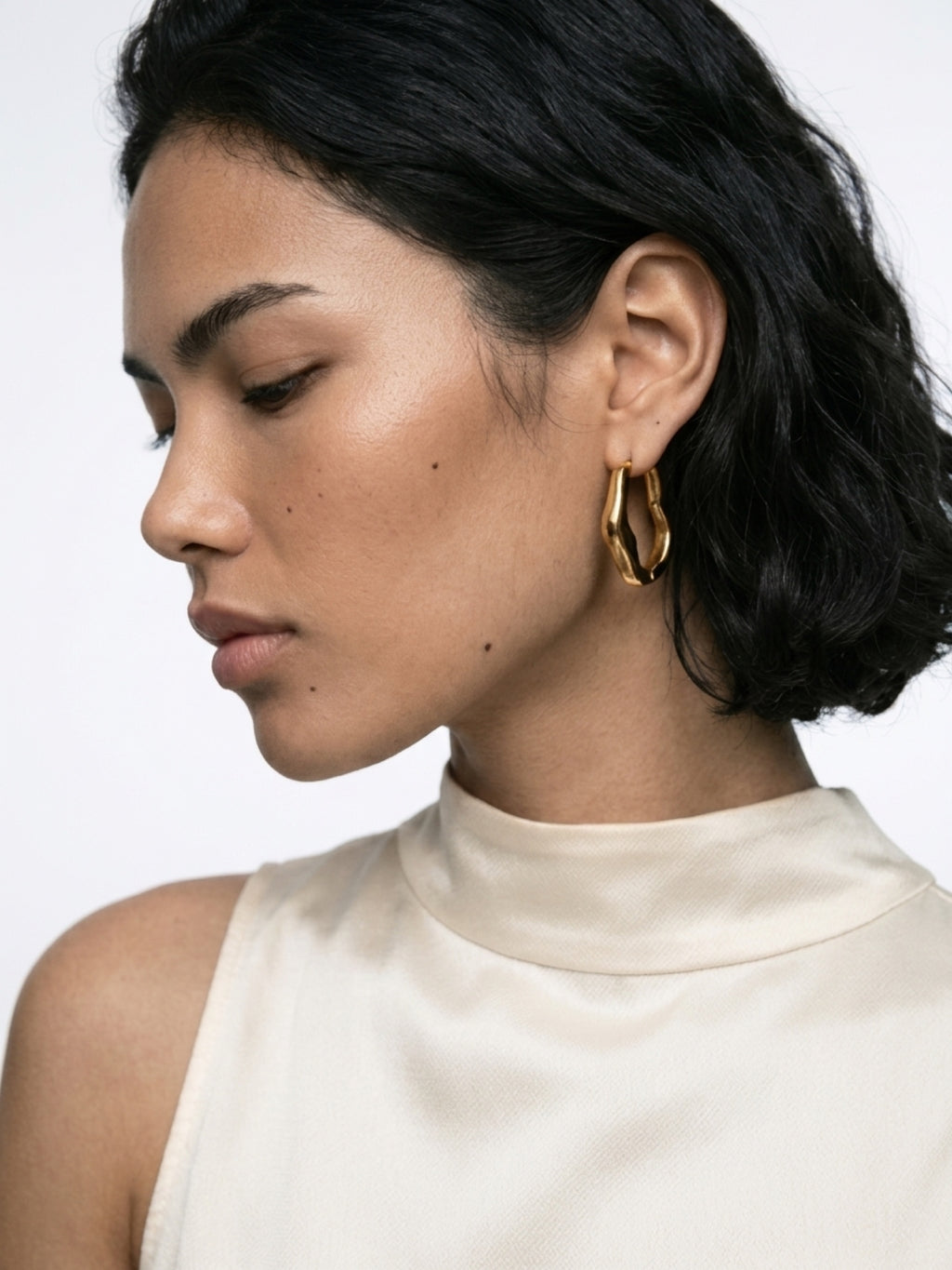 Darcy 18K Gold Non-Tarnish Oval Hoop Earring