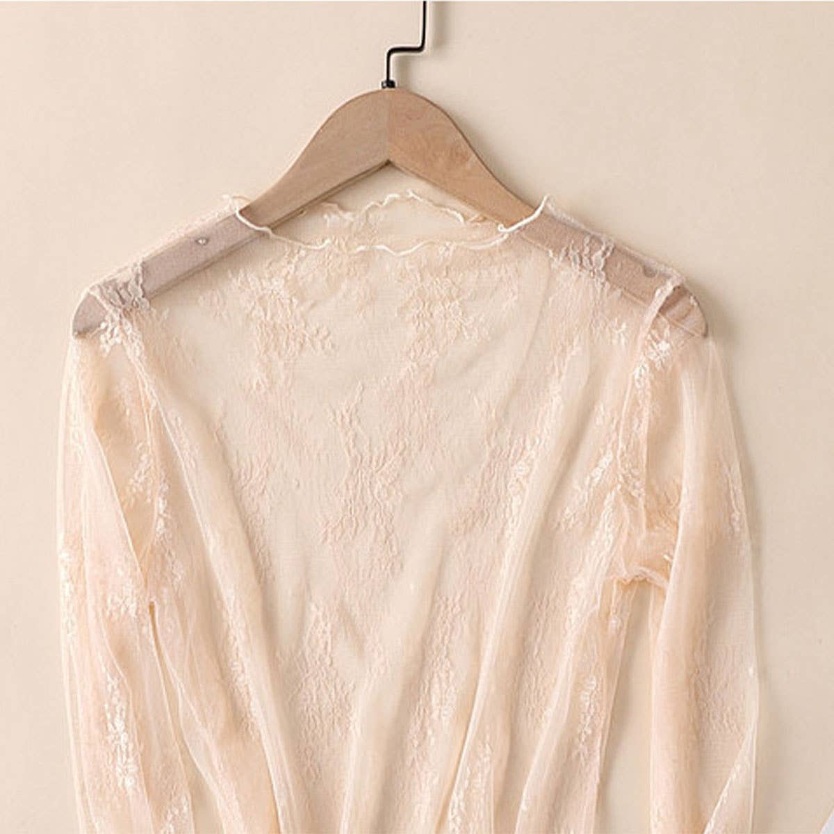 Sexy Mesh Blouse - Long Sleeve Lace Top for Women_CWTBLL3619